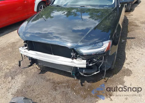 2016 Audi A4 2.0T Premium из США, поврежденный, VIN WAUBFAFLXGN015288